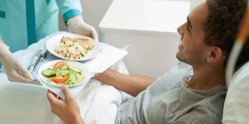 Sau khi mổ thoát vị đĩa đệm