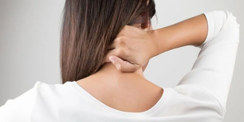 thoát vị đĩa đệm cổ